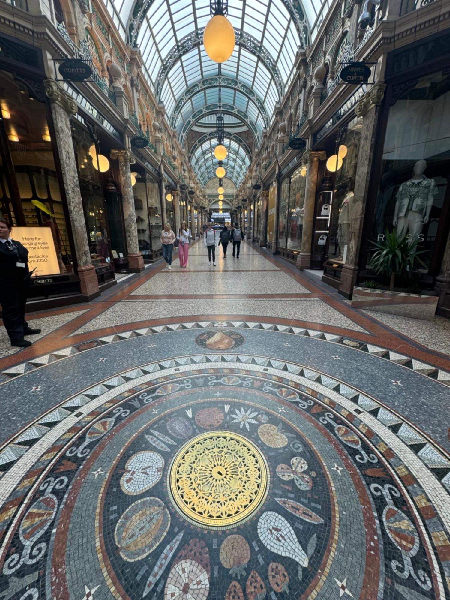 Harvey Nic'S & Designer Quarter 74 Ch Lägenhet Leeds  Exteriör bild